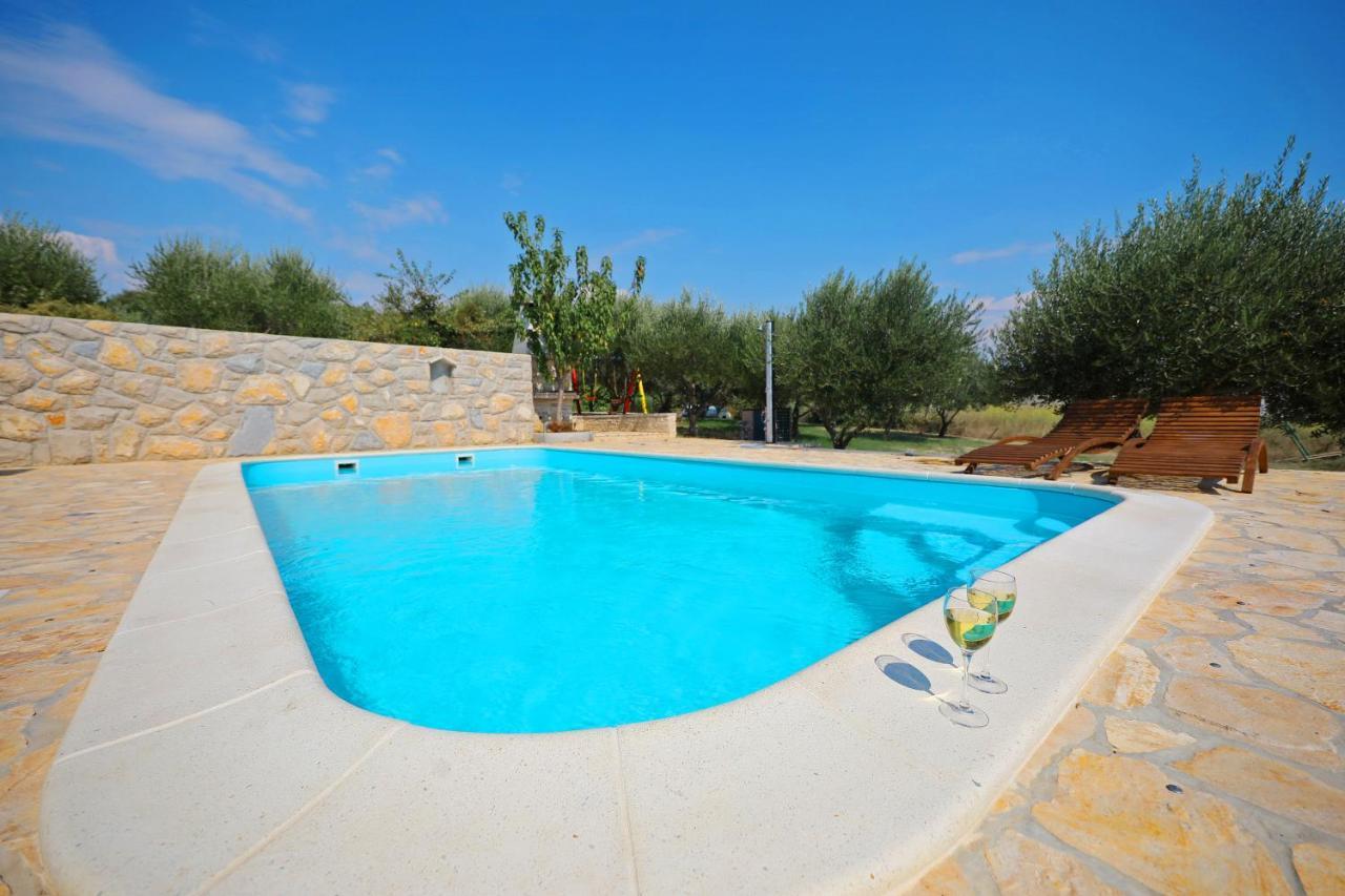 פובליאנה Villa Cvita מראה חיצוני תמונה